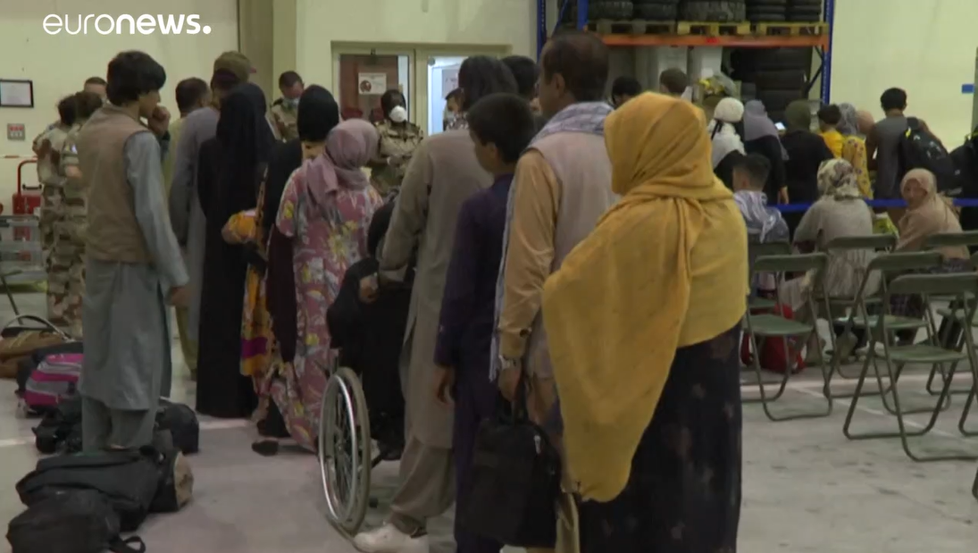  Euronews : Afghans rapatriés en France : après le chaos et l